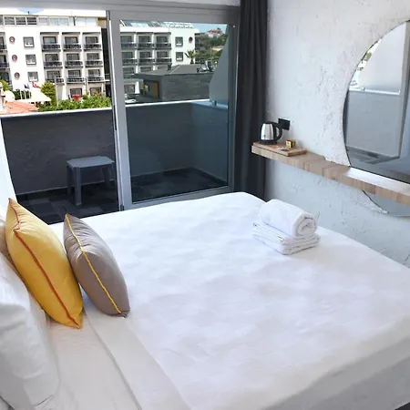 Hotell Sun Paradise 3*