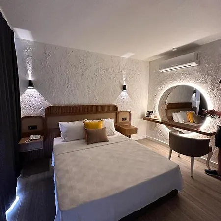 Sun Paradise Hotell Çeşme